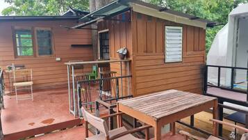 Room, 2 Bedrooms, Garden View | Outdoor dining