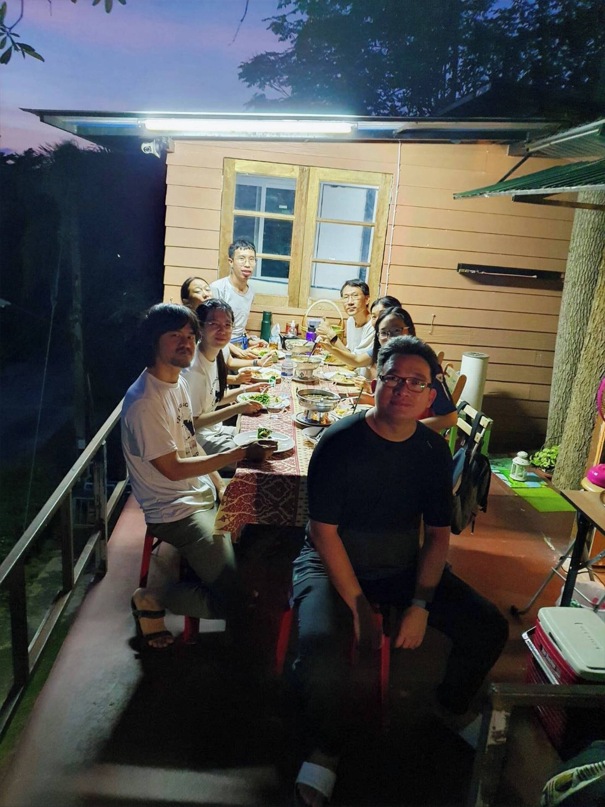 Room, 2 Bedrooms, Garden View | Dining room