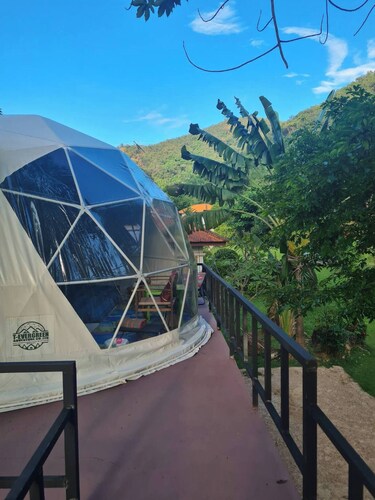 Room-dome & Treehouses for Family 2 Adul