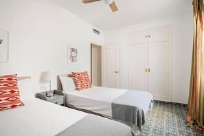 Wifi gratis y acceso para silla de ruedas 