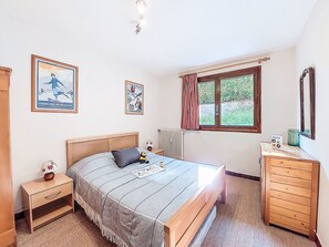 2 bedrooms, Internet - Beaulieu by Interhome (Saint Gervais)