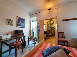 1 bedroom, Internet