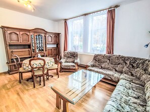 TV - Riedlovka 2 by Interhome (Desná v Jizerských horách)