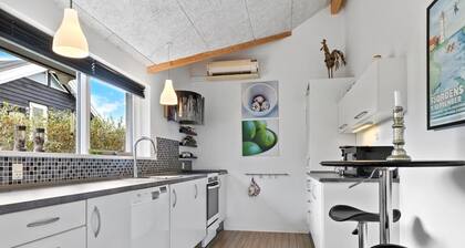 "Lanica" - 150m from the sea by Interhome