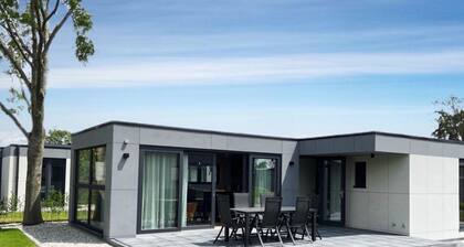 De Zeebries by Interhome