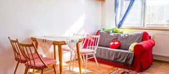 Hermoso apartamento para 5 personas con WIFI, TV y mascotas permitida