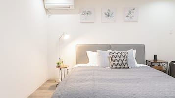 Deluxe Room, Balcony, City View | Blackout drapes, free WiFi