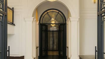 Bagian depan properti