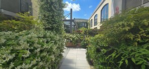 Lägenhet - 3 sovrum - tillgänglighetsanpassat | Trädgård