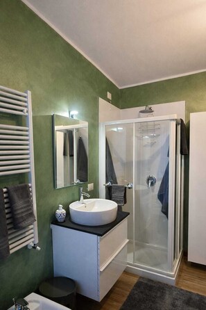 Apartment, 3 Bedrooms, Accessible | Bathroom - Bocconi Porta Romana Fondazione Prada Apartment in Milan Penthouse (Milan)