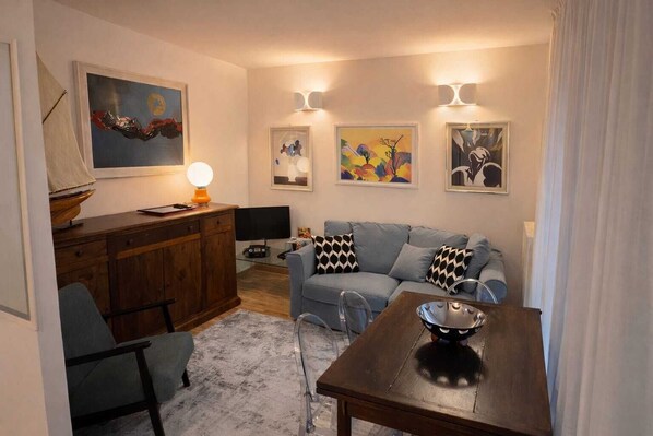 Apartment, 3 Bedrooms, Accessible | Living room - Bocconi Porta Romana Fondazione Prada Apartment in Milan Penthouse (Milan)