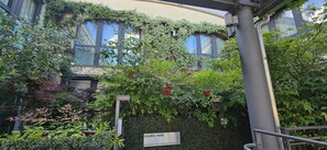 Lägenhet - 3 sovrum - tillgänglighetsanpassat | Trädgård