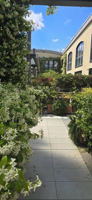 Lägenhet - 3 sovrum - tillgänglighetsanpassat | Trädgård