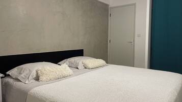 Chambre Double Confort, vue ville | Wi-Fi gratuit