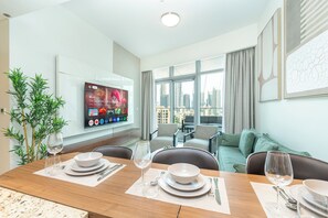 In-room dining - PVH - 1BR - Imperial Avenue (Dubai)