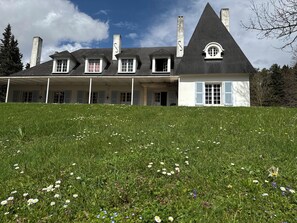 Exterior - Domaine de Bize Manoir & Appartements (Mirepoix)