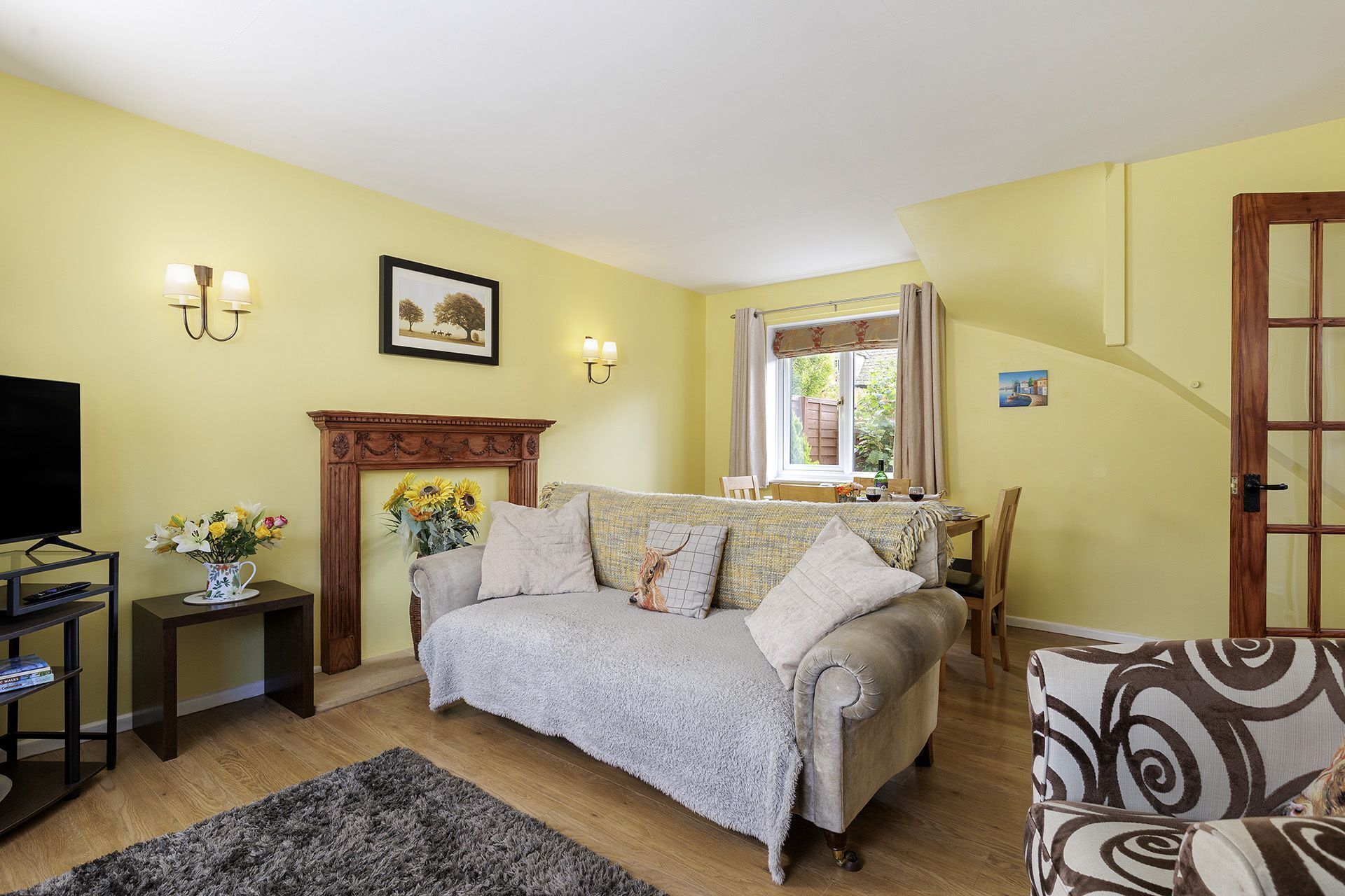 Cosy, Secluded And Dog Friendly Holiday Cottage, Sleeping 4 With 2 Bedrooms , In The Cotswolds - Apr - Warwickshire