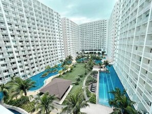 Reception - Spacious Accommodation (Pasay)