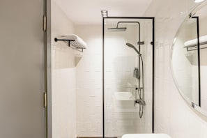 Studio, 1 King Bed, Kitchen | Bathroom | Shower, towels, soap, shampoo - Grey l studio apartments Downtown Cairo Ouzonian House (Cairo)