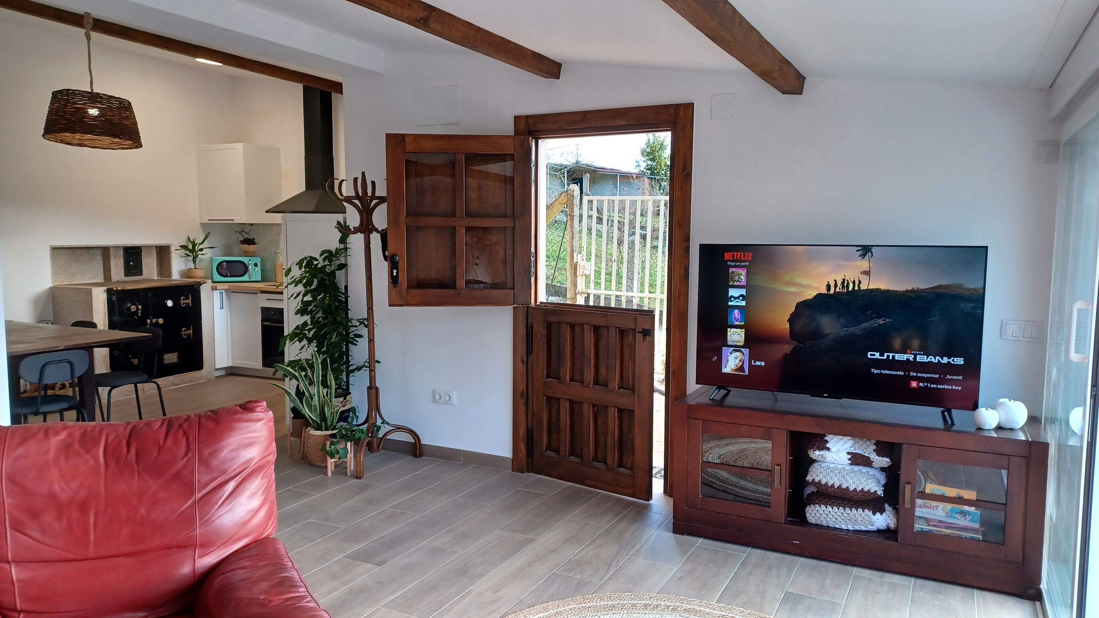 House, 2 Bedrooms, Accessible, Smoking | Room amenity