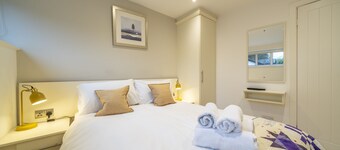 The Viewpoint -  Central Ambleside and short stroll to shops, cafes