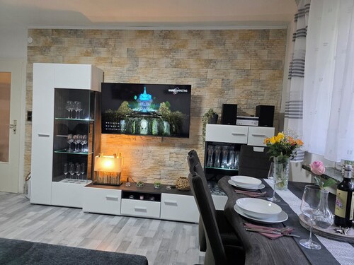 Exclusive and bright apartment in the centre 5 with box-spring beds, wifi