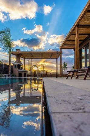 Piscina externa
