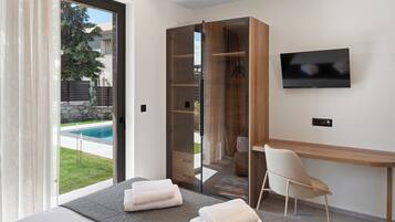 2 chambres, fer et planche à repasser, lit parapluie, Wi-Fi gratuit