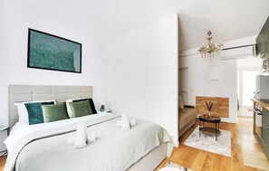 1 bedroom, free WiFi, bed sheets - Bright, air-conditioned cocoon just a stone's throw from Bastille (Paris)
