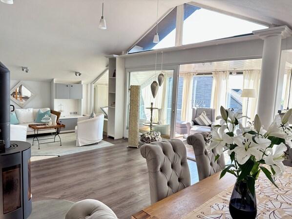 Living area - ** WESTERWALD HIDEAWAY ** for 8 Persons (Salzburg)