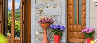 Pleasant 2-bedroom cottage in Bono for a relaxing getaway