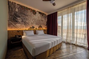 Egyptian cotton sheets, premium bedding, minibar, free WiFi - The Wine Station (Tsinandali)