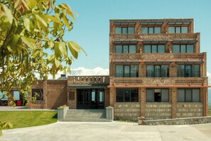Exterior - The Wine Station (Tsinandali)