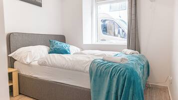 Basic Apartment | Iron/ironing board, free WiFi