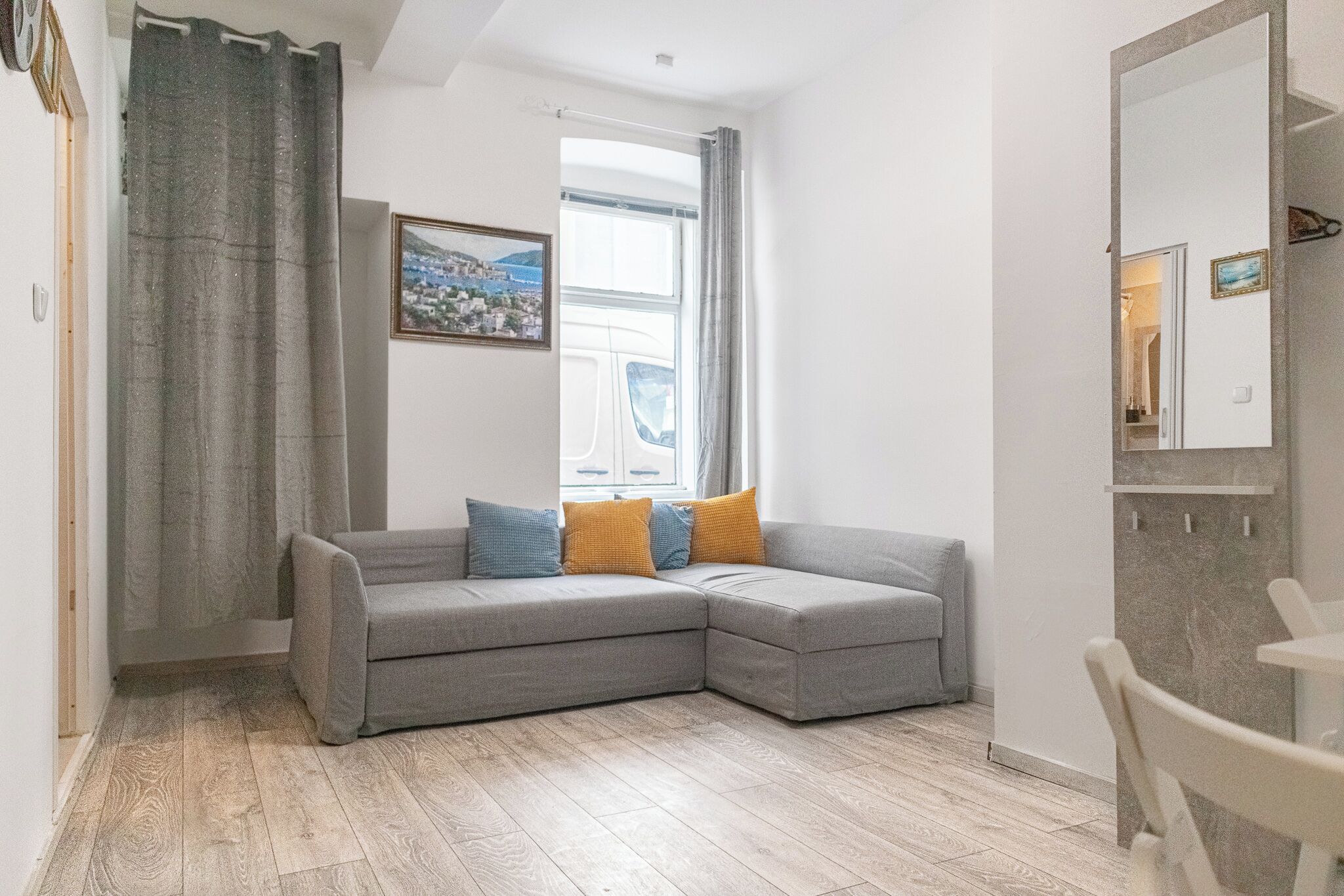 Basic Apartment | Iron/ironing board, free WiFi