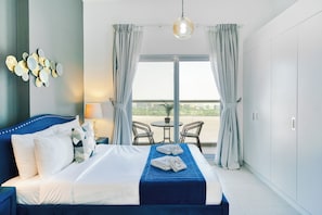 Exclusive Studio, Balcony, City View