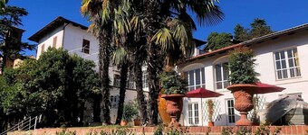 Charming apartment with swimming pool in period villa in Monferrato