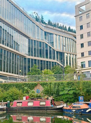 Apartment, 3 Bedrooms, Smoking, City View | Exterior - Spacious Apartment With Terrace Kings Cross (London)