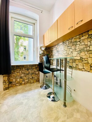 Basic Apartment | Private kitchen