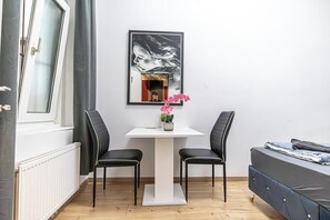 Basic Apartment | Iron/ironing board - Spacious 5BR Apt Close to Augarten (Vienna)