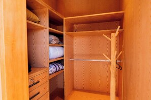 Luxury Suite, Garden View | Blackout drapes, soundproofing, iron/ironing board, free WiFi