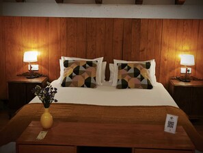 Superior Double Room, Balcony, Garden View | Soundproofing, free WiFi, bed sheets - Casa O Cruceiro de Aguiar (Vila de Cruces)