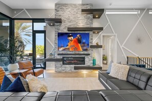 Living area - Luxe Estate: 11BR, Tennis, GameRM, Theater (Bermuda Dunes)