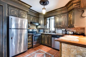 Refrigerador, placa de cocina