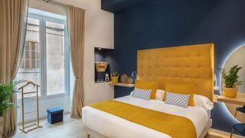 Deluxe Double Room, mesra pergerakan | Peti besi dalam bilik, langsir/tirai gelap terus, kalis bunyi