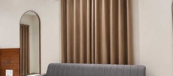 Hotel Abhishek Pride 