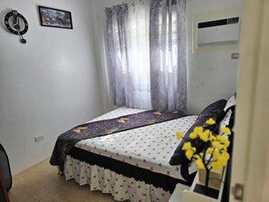 3 habitaciones, tabla de planchar con plancha y wifi gratis 