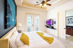 3 soverom, strykejern/-brett, reiseseng for barn og wi-fi (inkludert)