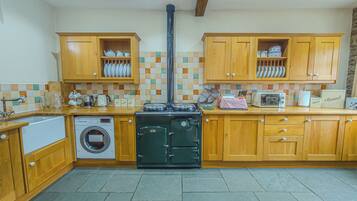 Oven