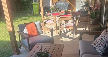 3-bedroom remodeled Home in Vitacura Close to everything